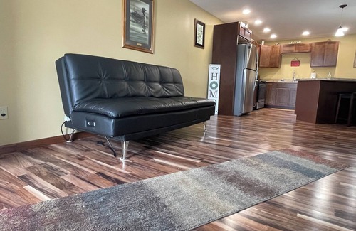 Sandusky Condo | Our Boatyard Loft and Suites Unit A