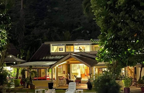 Paopao Villa | Our Cook Bay House