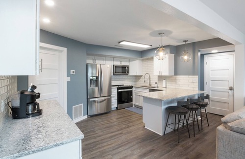Lake Ozark Condo | Our Cove Retreat - Perfect for Wave-Free Swimming, Tanning & Prime Location Fun!