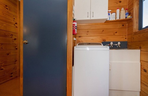 Matarangi Cottage | Our Escape - Matarangi Holiday Home