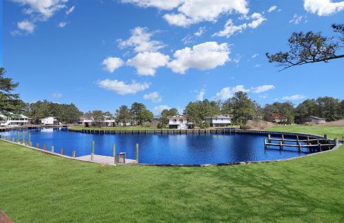 Deep Hole House | Our Happy Place - Pet friendly & waterfront!