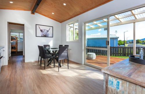 Whangamata House | Our Kiwi Whanga Bach - Whangamata Holiday Home