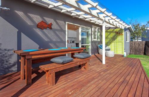 Whangamata House | Our Kiwi Whanga Bach - Whangamata Holiday Home