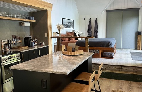 Frontenac Cabin | Our Lakeside Getaway