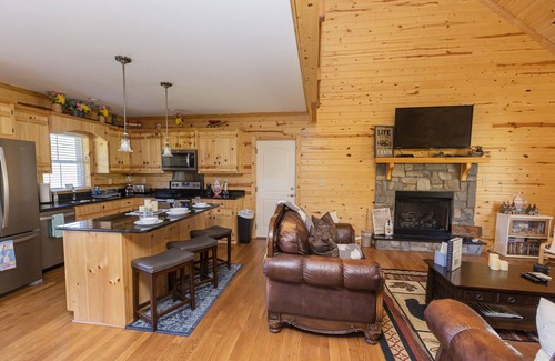 Fleetwood Cabin | Our Last Nickel Cabin Southfork of New River Boone area