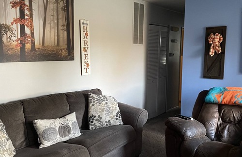 Oshkosh House | Our Little Cabin