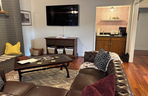 Stillwater House | Out West Hideout