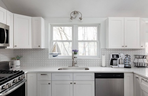 Wellesley Island House | Outdoor Adventure Home: Golfing, Hiking & Kayaking