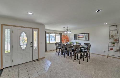 Lander House | Outdoor Enthusiasts Retreat with Hot Tub, Deck