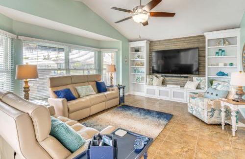 South Gulf Cove House | Outdoor Kitchen, Bar and Dock Port Charlotte Home