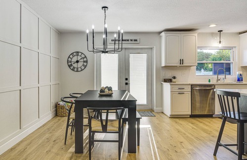 Pinellas Park House | Outdoor Oasis: Modern Pinellas Park Getaway!