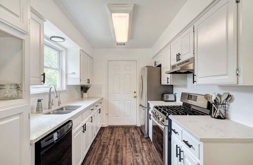 Brushy Creek House | Outdoor Oasis w/Trail Access + Endless Amenitiesnn