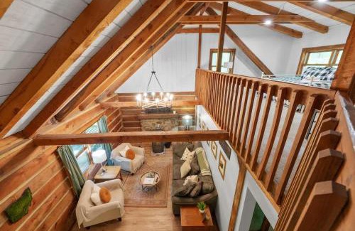Rockbridge House | Outdoors Sleeps7 Family Getaway Fun Arcade