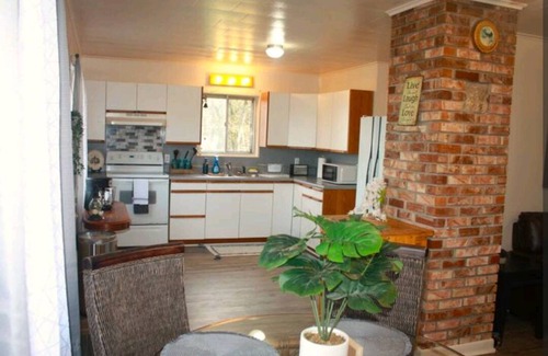 Pocahontas Cabin | Outlook Point, bluff view,river side, swimming, fishing, and relaxation.