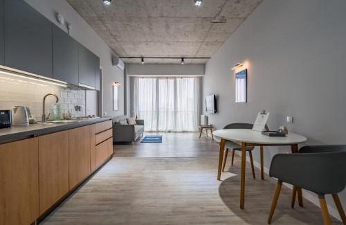 Vake Apartment | OUTLOOK TOWER Loft Apartment with Stunning view