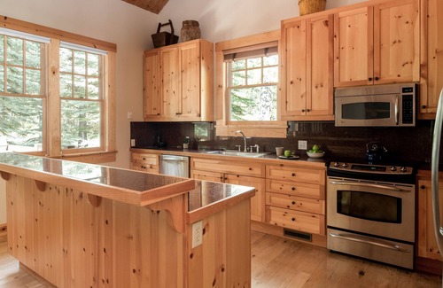 Granite Ridge House | Outpost: Granite Ridge Homestead 3093 - Hot Tub!