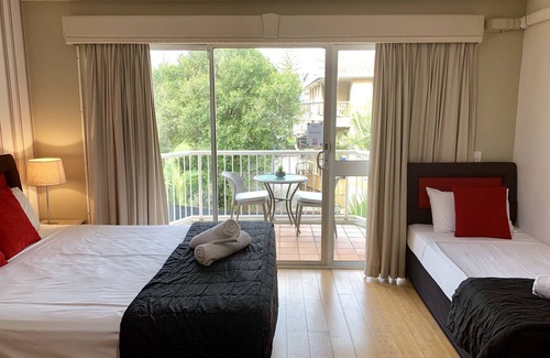 Miami Hotel | Outrigger Burleigh