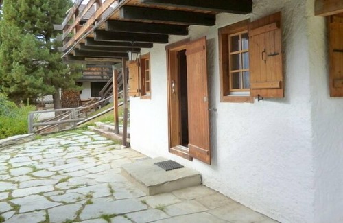 Saint-Luc Apartment | Outside : flat on the ground floor of a chalet near the cog railway, for 2-4 persons, large terrace