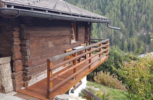 Saint-Luc Apartment | Outside : flat on the ground floor of a chalet near the cog railway, for 2-4 persons, large terrace