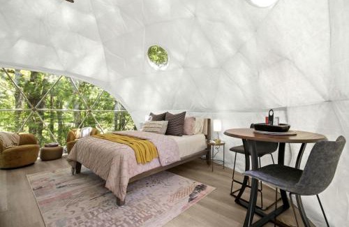 Creston Other | Outstanding Chic Dome with Private Deck in North Carolina