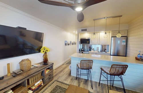 Sunset Beach Condo | Outstanding One Bedroom Condo, on the Bay, Heated Pool, Directly Across from the Beach!