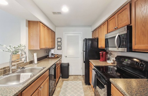Overland Park Condo | Overland Park Condo, Close to Lakes & Parks!