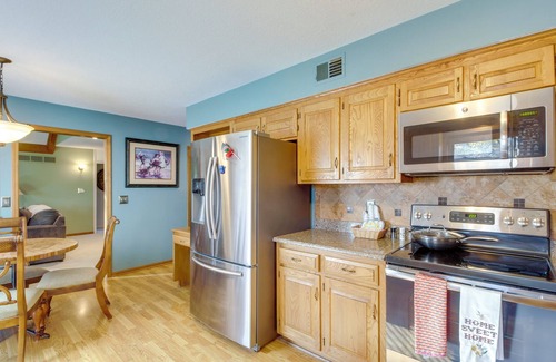Overland Park House | Overland Park Family Home w/Game Room & Backyard!