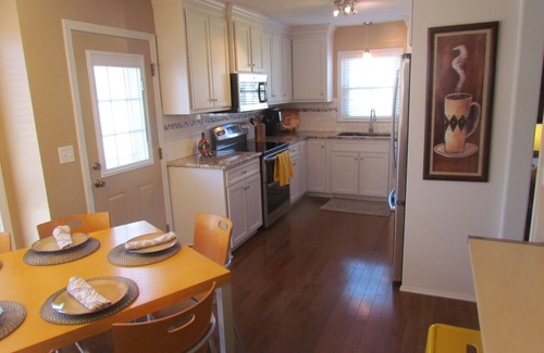 Overland Park House | Overland Park Home-3 bdrm/2 bath-Double Car Garage-video tour-3rd picture