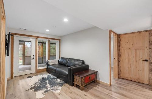 Wisconsin Dells House | Overland Retreat