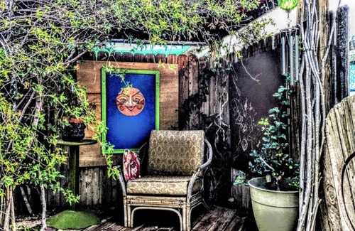 Golden Valley House | Overlook Gardens Casa Del Sol Suite