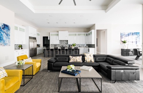 North Scottsdale House | Overlook - Sleek and Sophisticated Scottsdale Manor