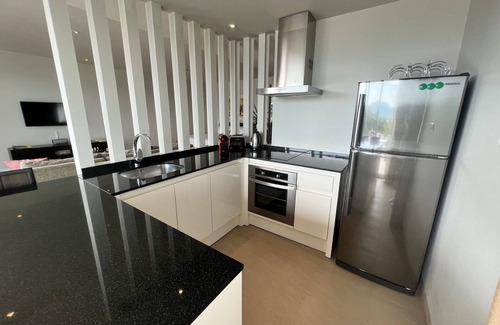 Ban Saiyuan Apartment | Overlooking Andaman Sea Studio Apartment