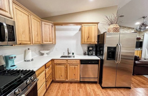 Red Lodge Apartment | Overlooking the Mountains, the creek, and only a stones throw from downtown Red Lodge