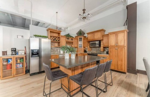 Mitchell Apartment | Overnight Event Venue & Loft in downtown Mitchell