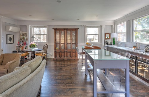 Bridgehampton House | Oversized Rooms, Outdoor Living Spaces, Close to Ocean