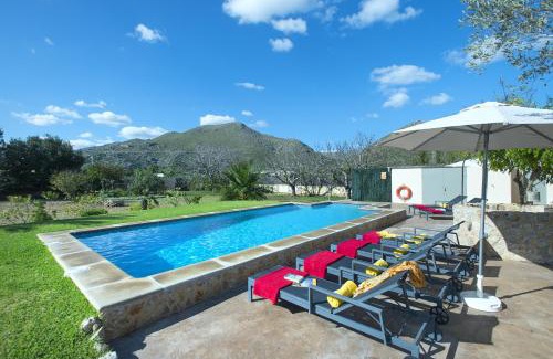 Les Palmeres Villa | Owl Booking Villa Bernat - 10 Min Walk to the Beach
