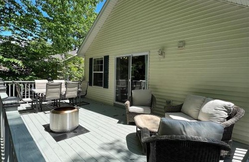 South Casco House | OWLS NEST-LIMIT 6 home