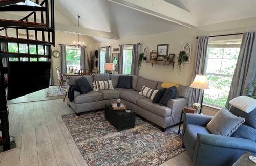 South Casco House | OWLS NEST-LIMIT 6 home