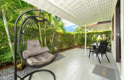 Rawai Villa | Oxavia Garden Oasis in Nai Harn - Your Private Tropical Garden with 3 Cabins and Jacuzzi