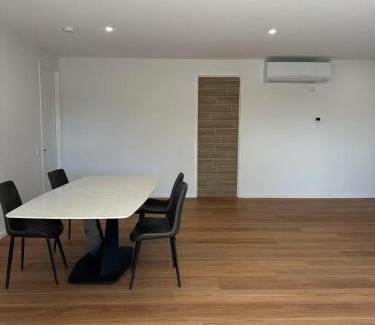 Oxley Hotel | Oxley Motor Inn