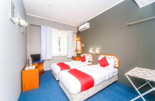 Sandakan Hotel | OYO 1026 Hotel Lutana
