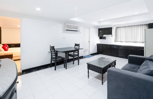 Thung Wat Don Hotel | OYO 1042 Boon's Residence Sathorn