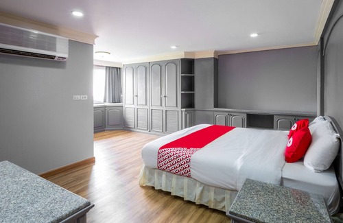 Thung Wat Don Hotel | OYO 1042 Boon's Residence Sathorn