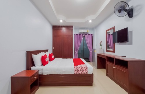 Bang Pla Soi Hotel | OYO 1087 Udom Khomkham Apartment