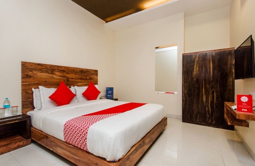 Vasai Hotel | OYO 11747 Hotel Sai Comforts