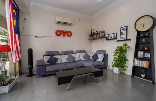 Pekan Pangkor Hotel | OYO 1194 Best Stay Hotel Pangkor