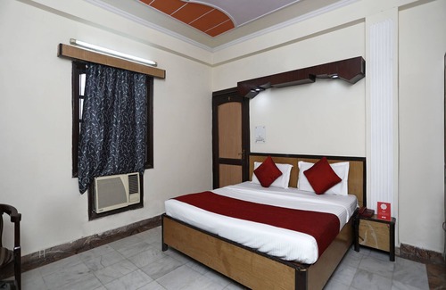 Ghaziabad Hotel | OYO 12671 Hotel Prithvi Palace