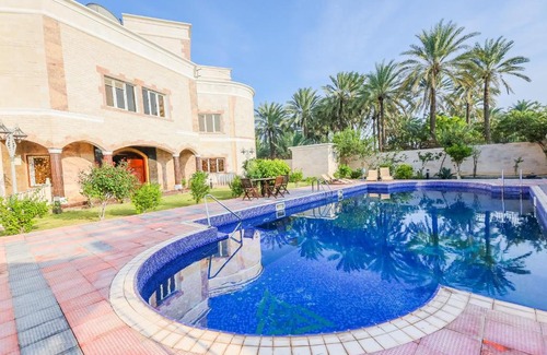 Sohar Hotel | OYO 127 Bait Al Marmar Hotel