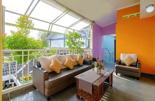 Kalasan Hotel | OYO 1355 Griya Wismono Homestay