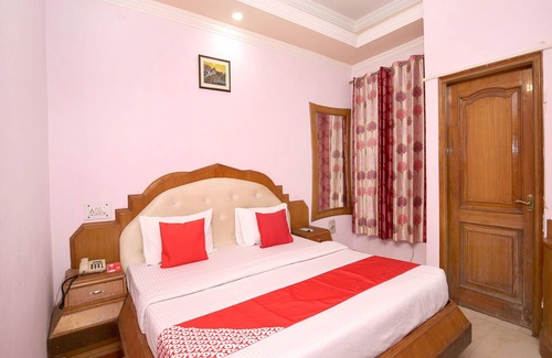 Baddi Hotel | OYO 14029 Hotel Yogesh